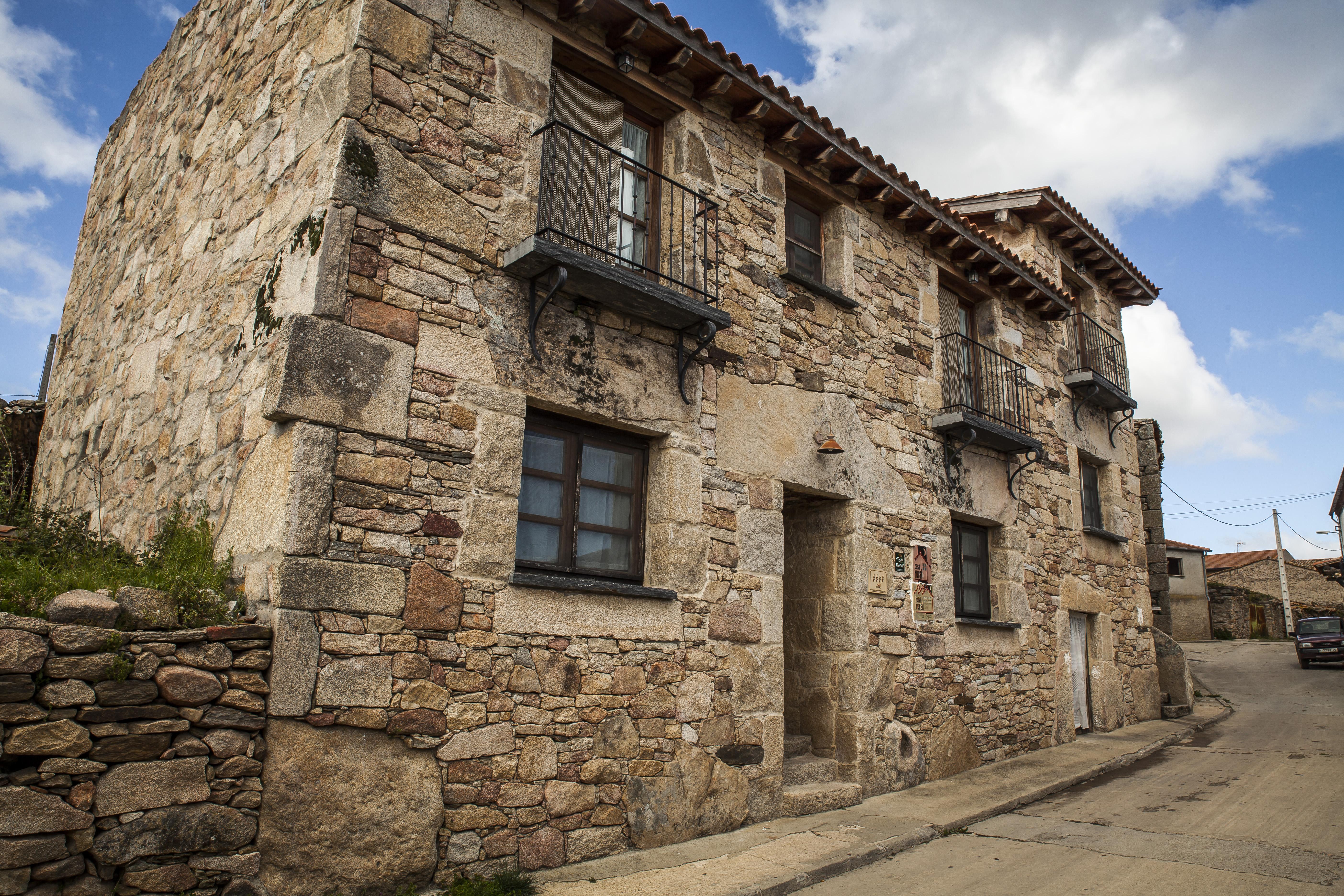 Orgullo Rural Hotel Bermellar Exterior photo
